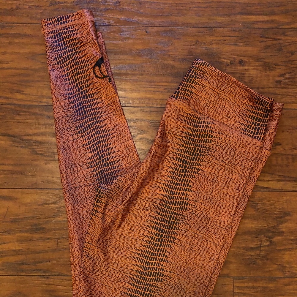 Bootyqueen Liquid Leggings